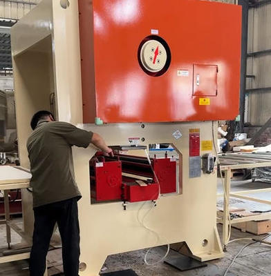 ভালো দাম জলবাহী প্রেস বায়ুসংক্রান্ত সম্পূর্ণ স্বয়ংক্রিয় আইলেট পাঞ্চিং মেশিন আইলেট এবং গ্রোমেট মেশিন অনলাইন