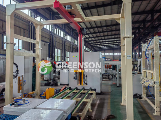 ভালো দাম Automatic 60x60cm PVC Coated Gypsum Ceiling Tile Making Machine with 1300mm Effective Laminating and 2-6 Million Sq.m/year Capacity অনলাইন