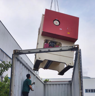 উচ্চ গতির পিভিসি জিপসাম বোর্ড ছিদ্রযুক্ত সিলিং টাইলস পাঞ্চিং মেশিন