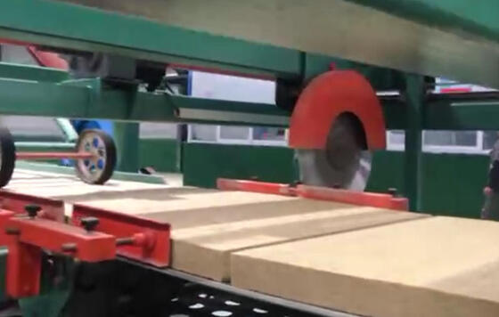 খনিজ উল বোর্ড তৈরির জন্য শক্তি সাশ্রয়ী পিএলসি কন্ট্রোল লাইট ওয়েট স্টোন উল উৎপাদন লাইন