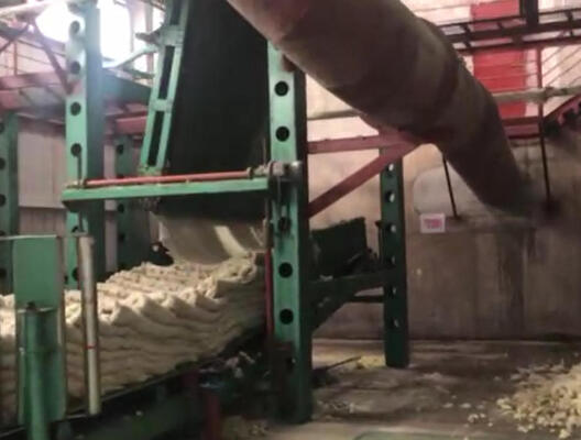 1200-2400 মিমি বোর্ড প্রস্থ, 80-200 কেজি/m3 ঘনত্ব এবং 380V/50Hz পাওয়ার সাপ্লাই সহ শক্তি সাশ্রয়ী রক উল উৎপাদন লাইন