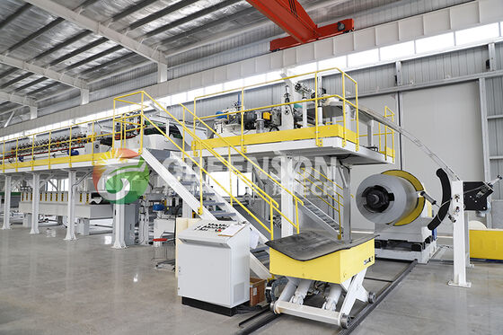 ভালো দাম সম্পূর্ণ স্বয়ংক্রিয় পিইউ স্যান্ডউইচ প্যানেল উত্পাদন লাইন মেশিন 300kW শক্তি এবং নিয়মিত প্রস্থ সঙ্গে অনলাইন