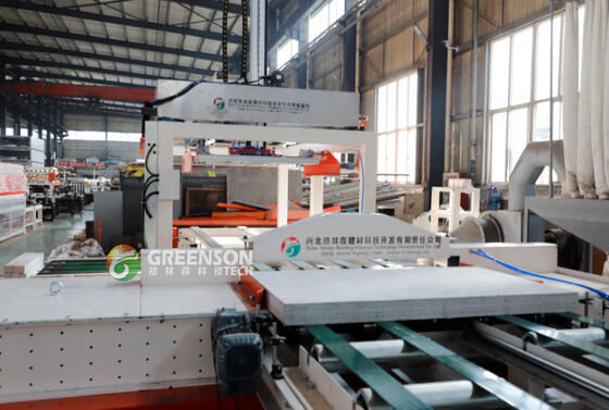 ভালো দাম Full Auto Gypsum Board Saw Line High Efficiency Dust Free Cutting For 1200 Mm*3000 Mm Boards অনলাইন