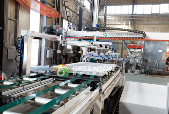 ভালো দাম Fast Gypsum Board Strip Cutting Machine For 1200 Mm*2400 Mm Boards Producing 100mm Wide Slats অনলাইন