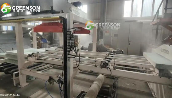ভালো দাম প্যাকেজিং স্ট্যাকিংয়ের জন্য PLC নিয়ন্ত্রিত জিপসাম বোর্ড Dunnage স্ট্রিপ উত্পাদন লাইন অনলাইন