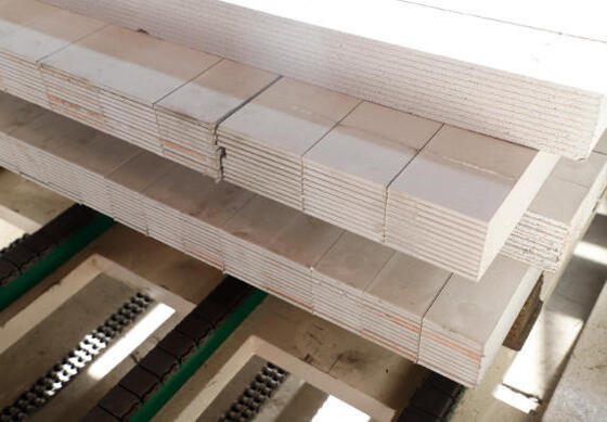 ভালো দাম ই এম ড্রাইওয়াল স্ট্রিপ কর্তনকারী কাস্টমাইজড প্লাস্টারবোর্ড স্লিটিং মেশিন অনলাইন